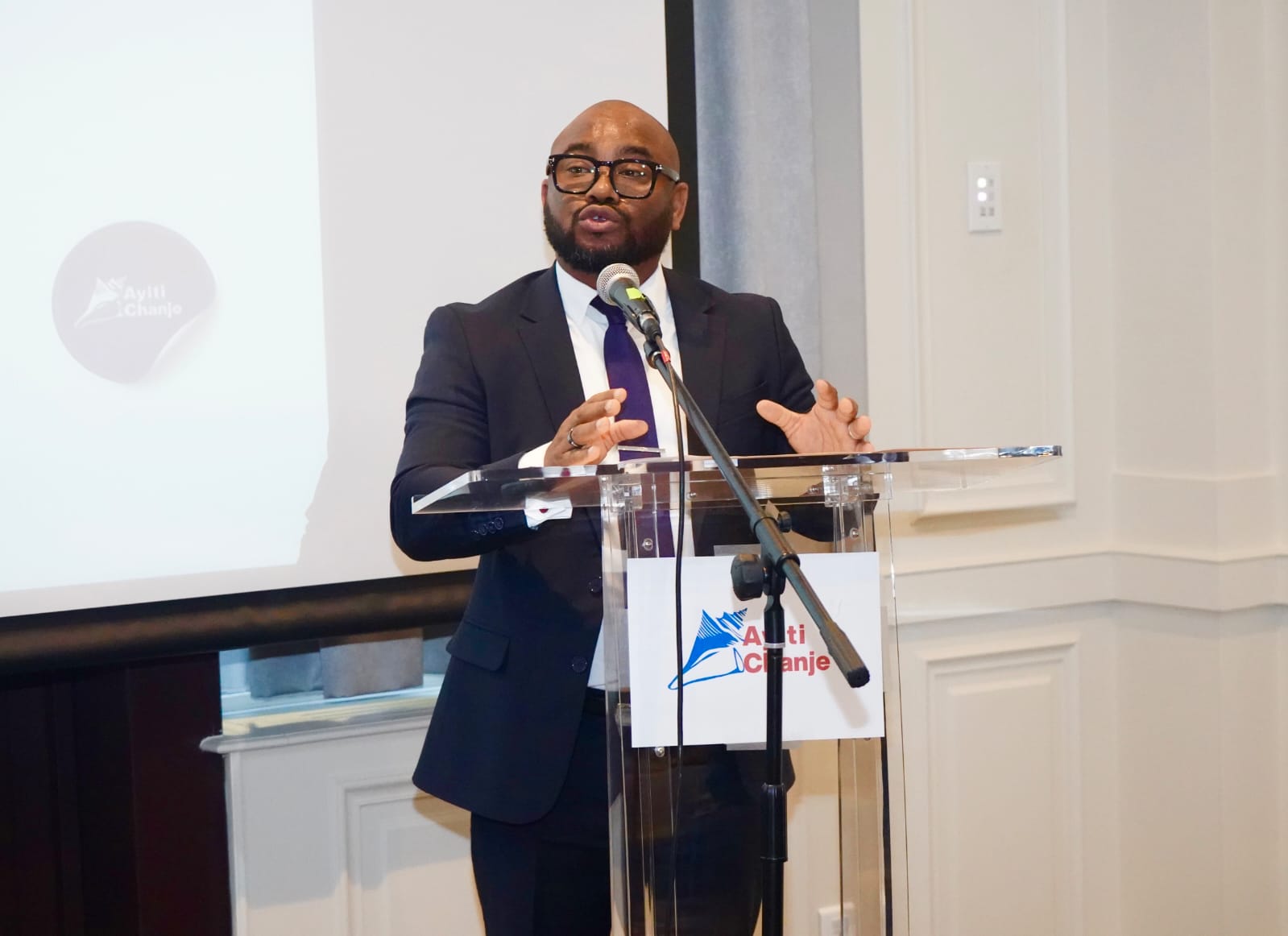 Lancement Ayiti Chanje Paris